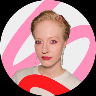 Логотип телеграм канала @blondindesign — Блондинка в дизайне 💞 Та самая Соня 😈