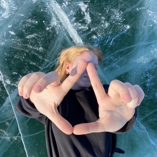 Логотип телеграм канала @blondinusmsk — дневник блондинуса 🥱