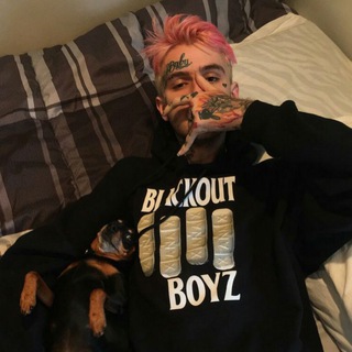 Логотип телеграм канала @blvcksquvd — young music squad