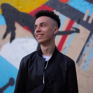 Логотип телеграм канала @bogdanromni_jounquilefuture — LIFE ROMNI