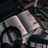 Логотип телеграм канала @bookklm — в книжном омуте📚
