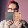 Логотип телеграм канала @bookloverbrrrighty — Brrrighty. Книжки и Мишки