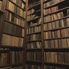 Логотип телеграм канала @books_with_lilith — Лилит и книги 📖
