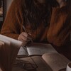 Логотип телеграм канала @booksbedroom — Книжная спальня