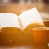 Логотип телеграм канала @bookscofe — Книжки и кофе