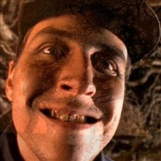 Логотип телеграм канала @brazalisten — образина слушает