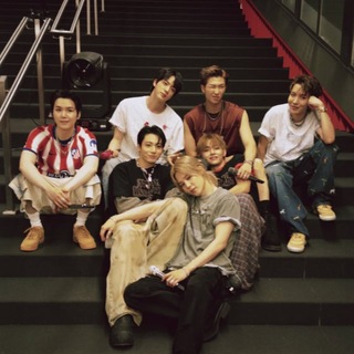 Telegram channel BTS⟭⟬PHOTO logo