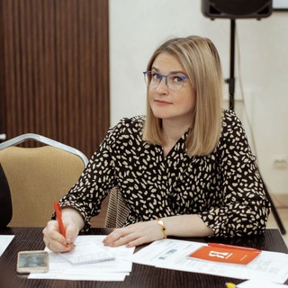 Логотип телеграм канала @buhshestakova — Бухгалтер расскажет! 💰