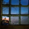 Логотип телеграм канала @bullets_and_crowns — Пули и короны