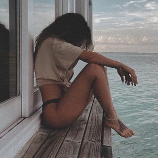 Логотип телеграм канала @chantttttt — 𝚌 𝚑 𝚊 𝚗 𝚝.🤍