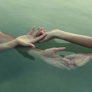 Логотип телеграм канала @chattingwithgod — / у бога я /