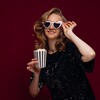 Логотип телеграм канала @cheers_monomary — Маша, надо, чтоб не скучно!