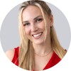 Логотип телеграм канала @chez_valeriya — Лера про французский и жизнь