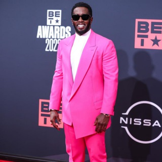 Логотип телеграм канала @chisto_tg — BLSLIVS | Эксклюзив блогеров, новости | ПЕРЕХОДНИК