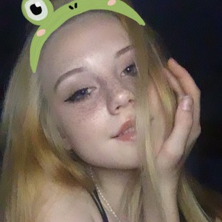 Логотип телеграм канала @chitarina — читарина?