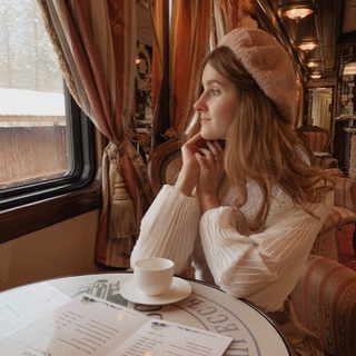 Логотип телеграм канала @christinacherr — ChristinaCherry