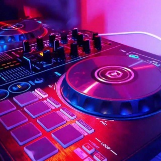 Логотип телеграм канала @clubnajmusica — 🎧🎵Клубная электронная музыка 📻
