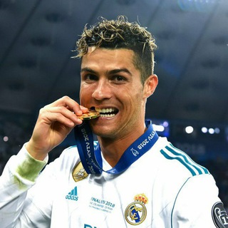 Logo of telegram channel cr7_moments — Moments for Cristiano
