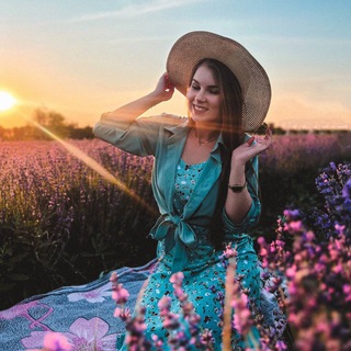 Логотип телеграм канала @crimea_yulia — Юля, покажи Крым