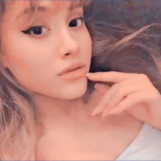 Logo of telegram channel cuteariana — 𝐭𝐡𝐚𝐧𝐤 𝐮, 𝐧𝐞𝐱𝐭🍬