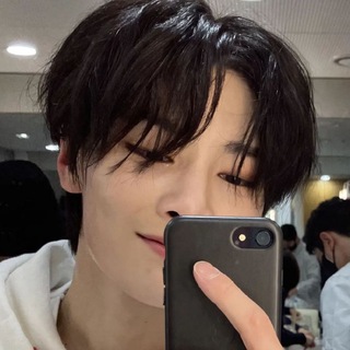 Логотип телеграм канала @d_raacha — дашубля продакшн 🎬