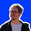 Логотип телеграм канала @danyatyping — ДАНЯ ПЕЧАТАЕТ...