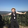 Логотип телеграм канала @dariaufeu — мир в котором даша любит