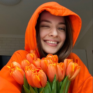Логотип телеграм канала @darya_vyro — Фотограф Москва | Дарья Вайро