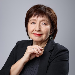 Логотип телеграм канала @davydova_profguide — Эльмира Давыдова / Профориентолог