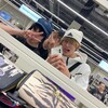 Логотип телеграм канала @debilycomruas — БУДНИЕ ДНИ ДЕБИЛОВ