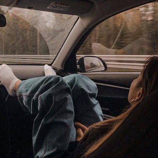 Логотип телеграм канала @demure_19 — 𝑫𝑬𝑴𝑼𝑹𝑬_🕊