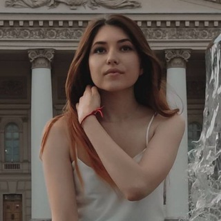 Логотип телеграм канала @di_komissarova — Diana Komissarova💭