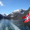 Логотип телеграм канала @diaryrefugeesinnorway — Беженство в Норвегию ( личная история)🇧🇻