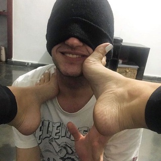 لوگوی کانال تلگرام dirtyfeet_4u — 𝐷𝐼𝑅𝑇𝑌 𝐹𝐸𝐸𝑇|پاهای کثیف
