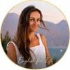 Логотип телеграм канала @divingintoenglish — English for life c Надеждой Баляковой