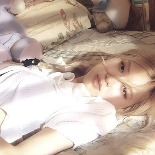 Логотип телеграм канала @dixxbbe — 따뜻한 포옹; warm