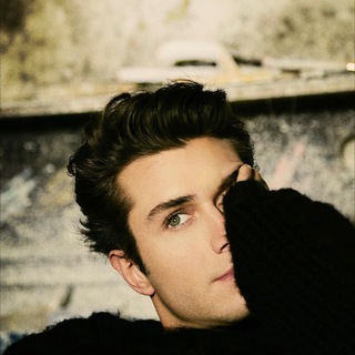 Логотип телеграм канала @dizigunluk — 𝐷𝑖𝑧𝑖𝑔𝑢𝑛𝑙𝑢𝑘🕊