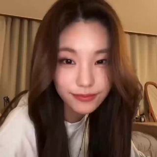 Логотип телеграм канала @dmxxlq — бложик дэми