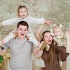 Логотип телеграм канала @doc_ladoshki — Мир в ладошках 🫶🏻 Откуда берутся взрослые