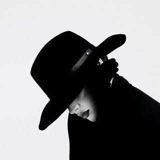 Логотип телеграм канала @dontspeakaboutfashion — DON’T SPEAK ABOUT FASHION