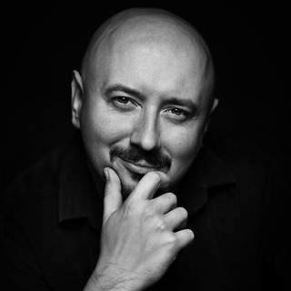 Логотип телеграм канала @dronostas — 📕 Станислав Васильев