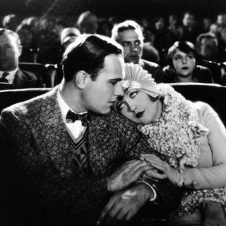 Логотип телеграм канала @echomokino — Эхом о кино | Киноагент