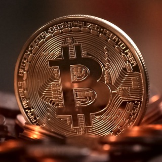 Логотип телеграм канала @economimv — RED_CRYPTO