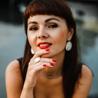 Логотип телеграм канала @edu_i_em — Рецепты. Путешествия Со Вкусом