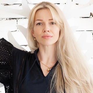 Логотип телеграм канала @elena_flakkari — Карты Ленорман.Руны.Астро