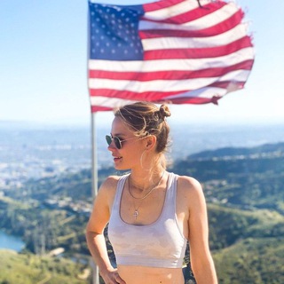 Логотип телеграм канала @elena_usa — Приехать в США