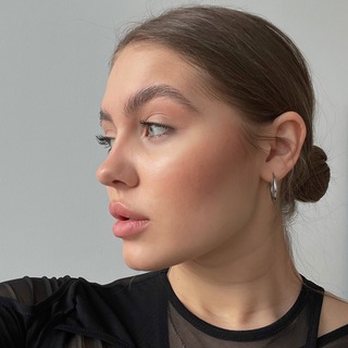Логотип телеграм канала @elvira_svami — 🤍elvira_svami🤍