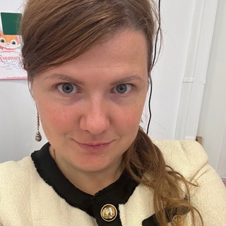 Логотип телеграм канала @english_mother3 — English mother с 3 детьми 🤪