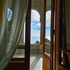 Логотип телеграм канала @entrance_to_crimea — Крым. Служебный вход.