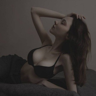 Логотип телеграм канала @erotic3000 — 🔞ᴇʀᴏᴛɪᴄ🔞